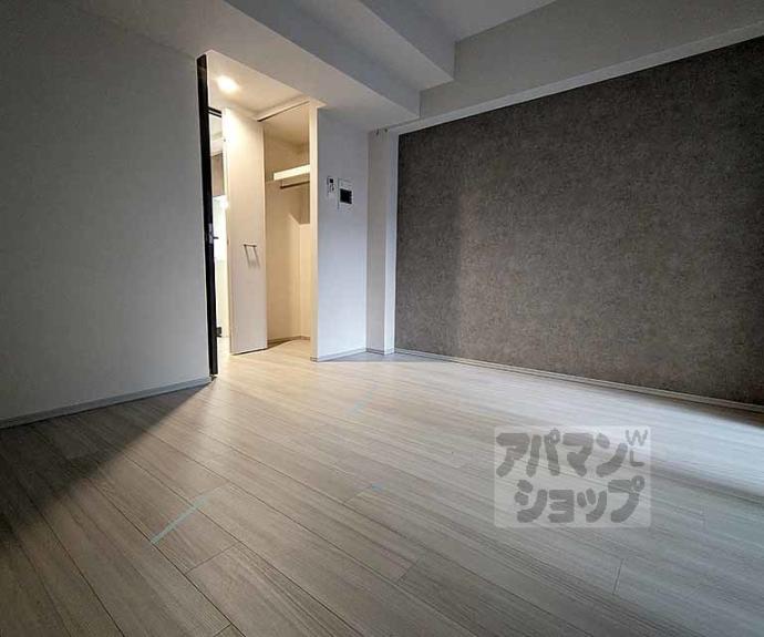 【ブランシエスタ西京極】間取