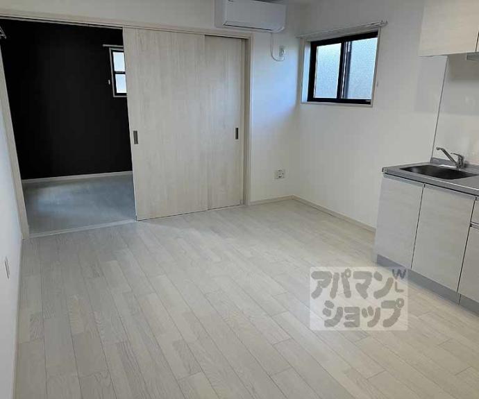 【ＫＴＩレジデンス上桂】間取