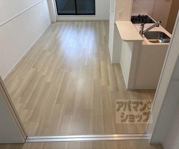 【クレメント上桂】間取
