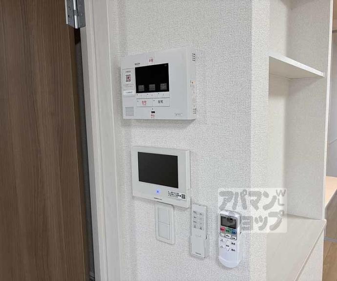 【クレメント上桂】間取