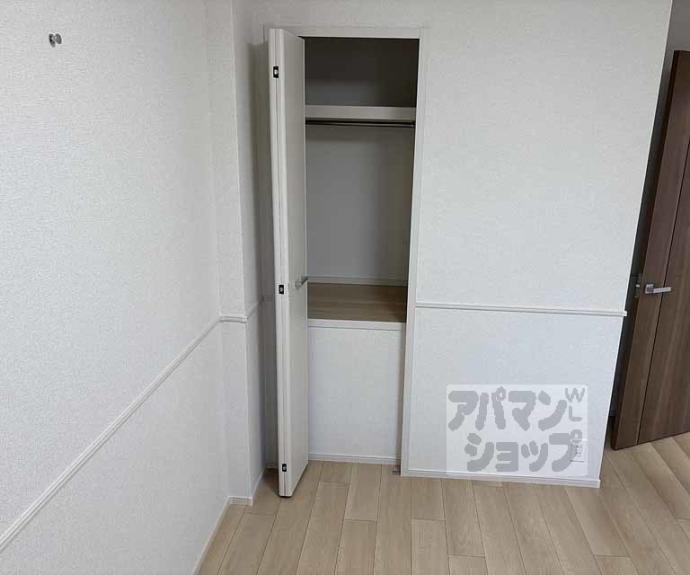 【クレメント上桂】間取