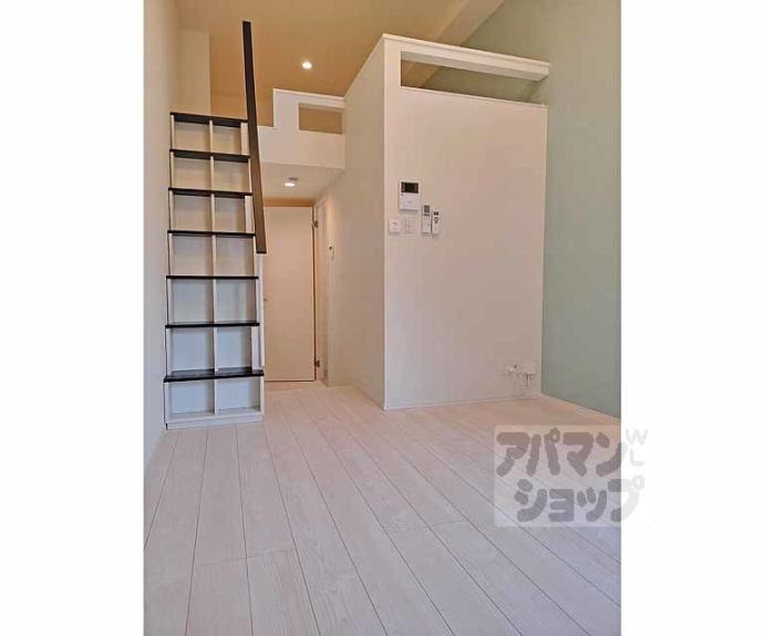 【ハーモニーテラス小栗栖森本町】間取