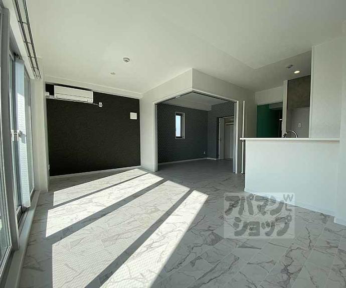 【ａｔｔｒｉｃｅ太秦天神川】間取