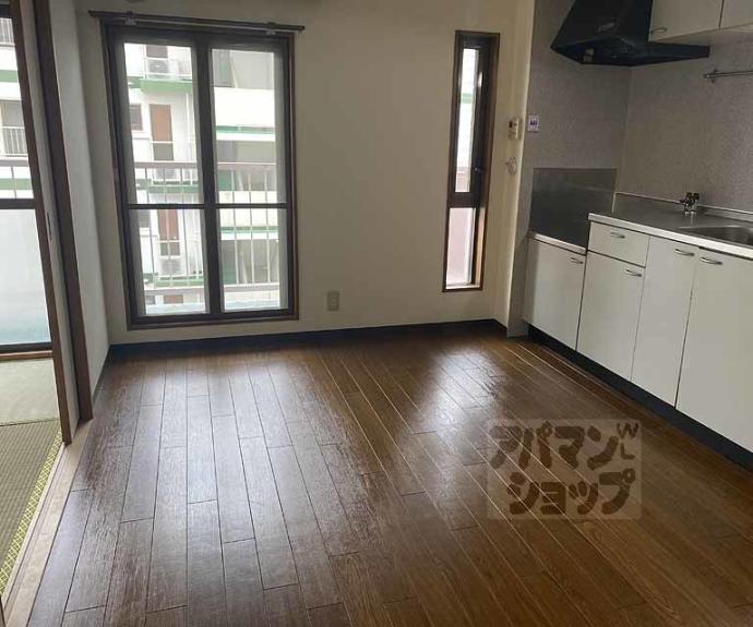 【シャトレーヌ桂】間取