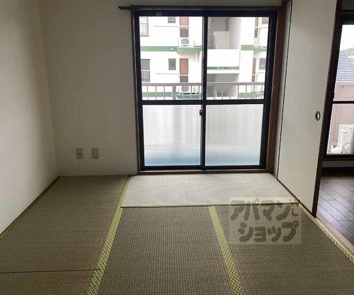 【シャトレーヌ桂】間取