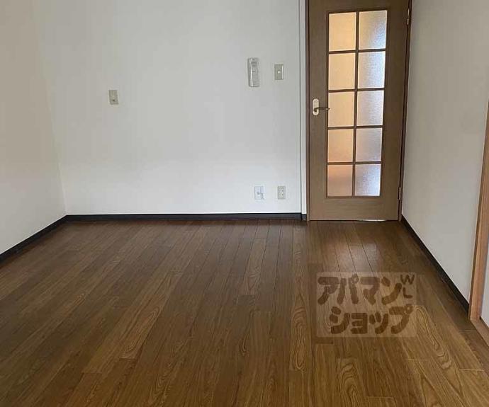 【シャトレーヌ桂】間取