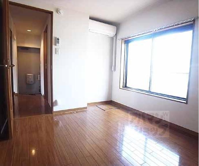 【シャトレーヌ桂】間取