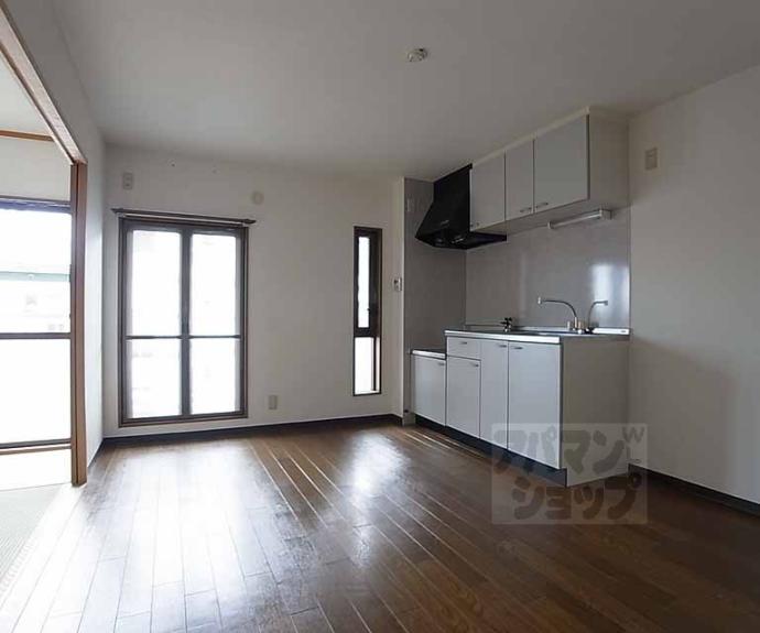 【シャトレーヌ桂】間取