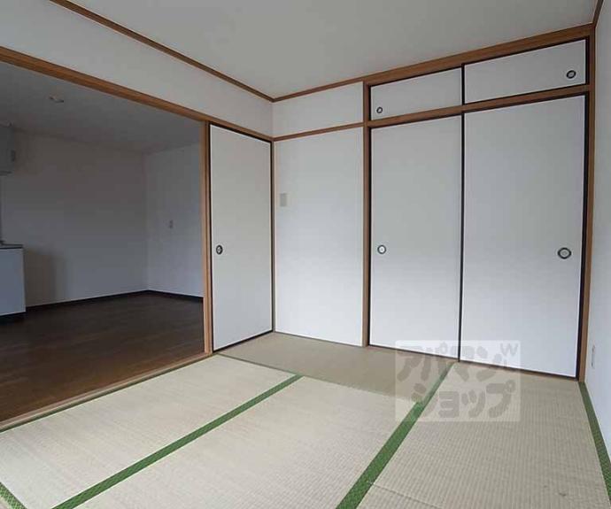 【シャトレーヌ桂】間取