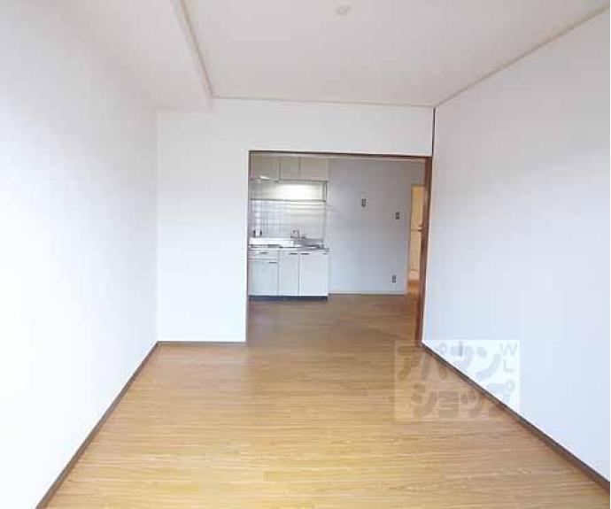 【シャンポール蘭】間取