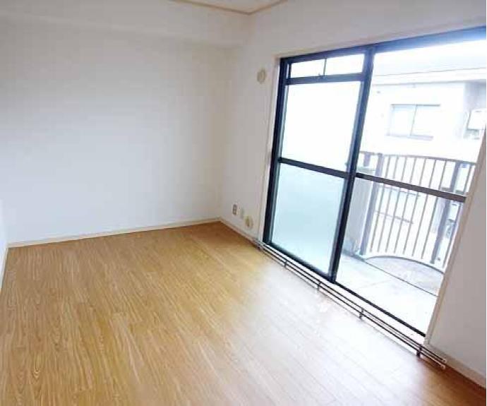 【シャンポール蘭】間取