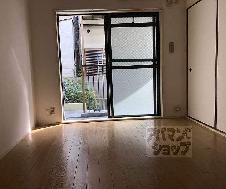 【シャンポール蘭】間取