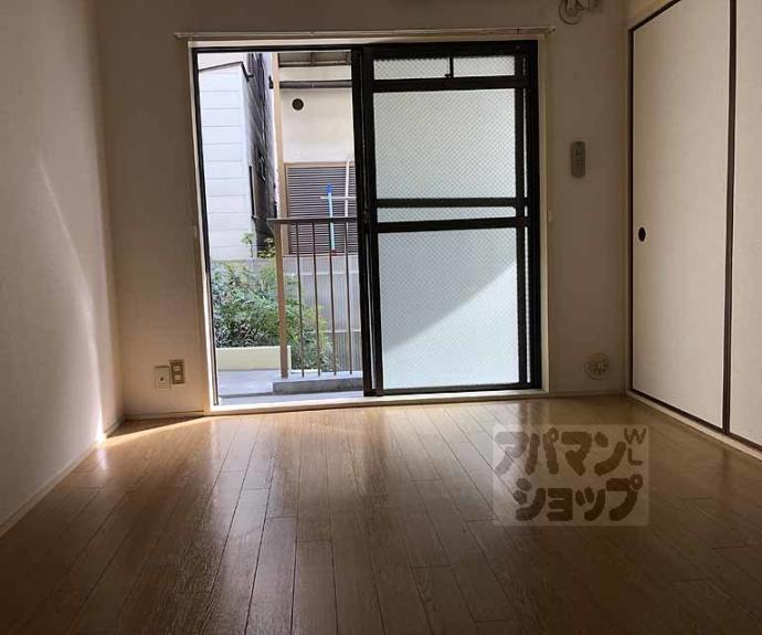 【シャンポール蘭】間取