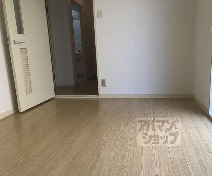 【シャンポール蘭】間取