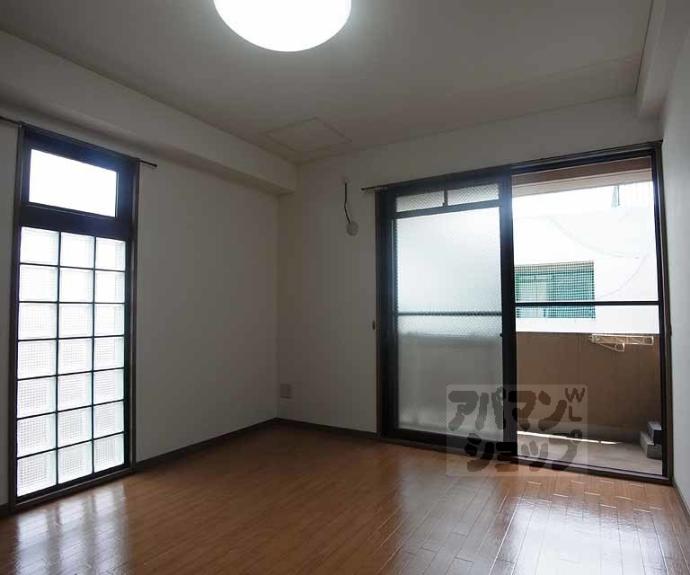 【ジャルダンデ嵐山】間取