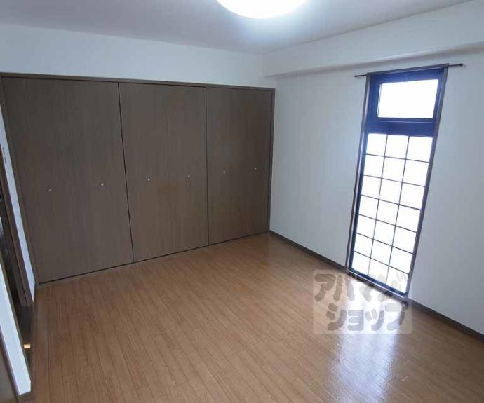 【ジャルダンデ嵐山】間取