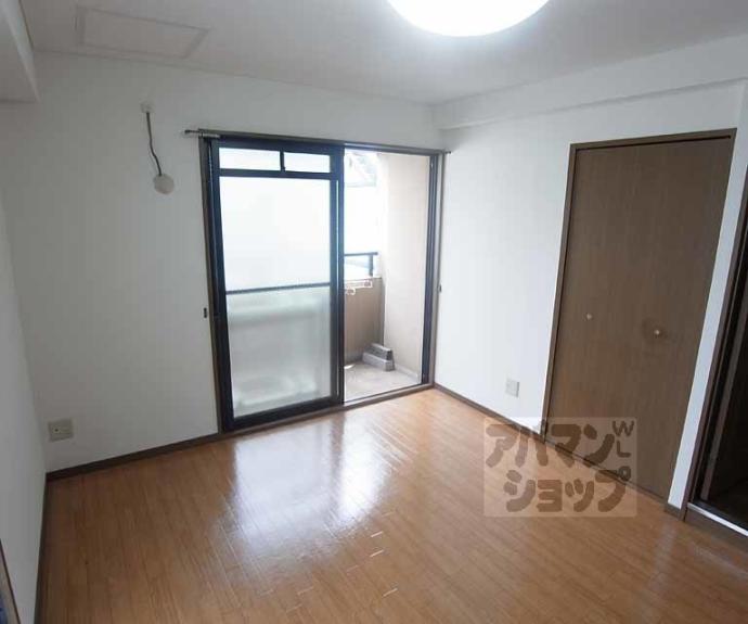 【ジャルダンデ嵐山】間取