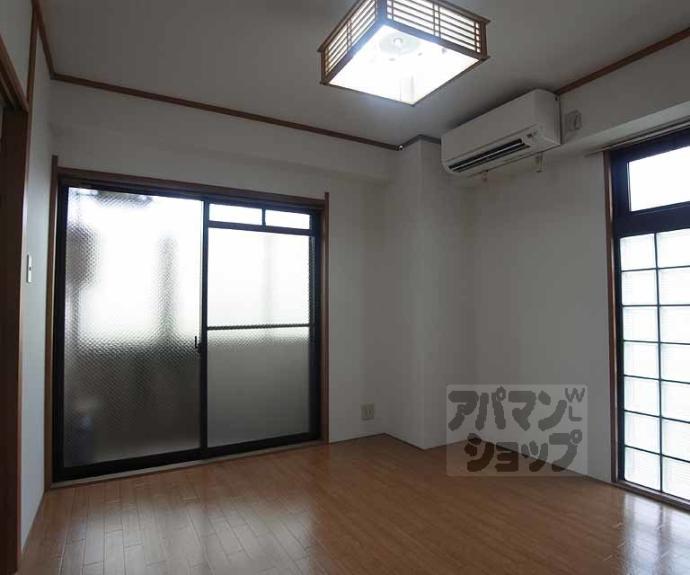 【ジャルダンデ嵐山】間取