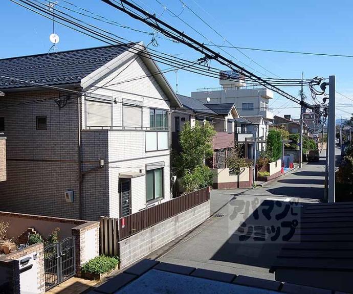 【Ｓｌｕｍｂｅｒｓ　Ｖｉｌｌａｇｅ】間取