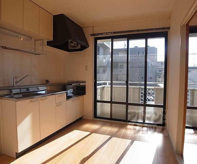 【セジュール桂徳】間取