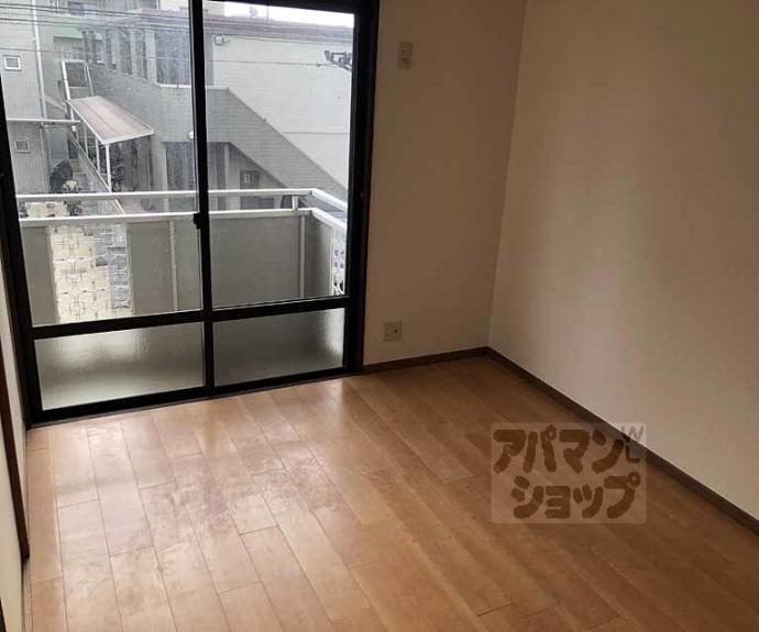 【セジュール桂徳】間取