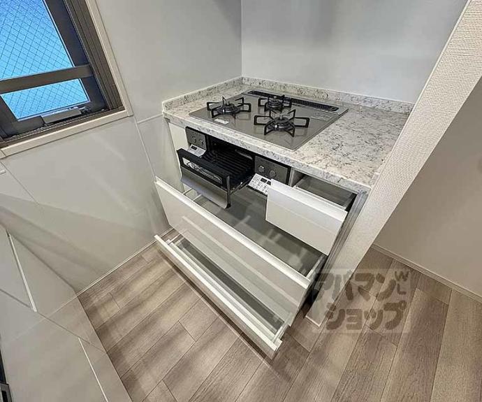 【ジオ京都堀川三条】間取