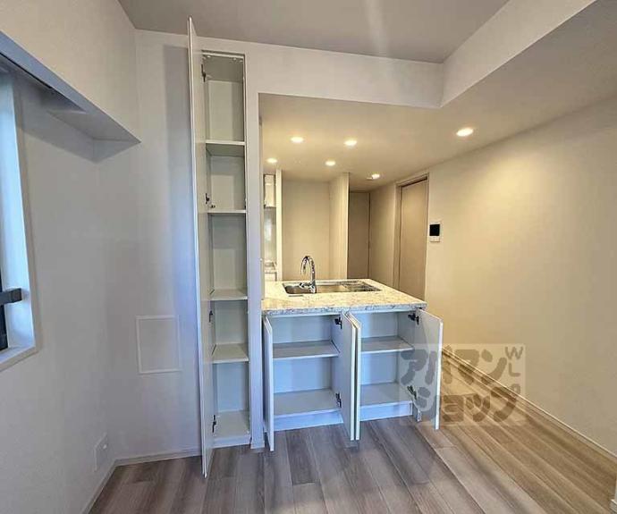 【ジオ京都堀川三条】間取