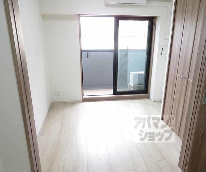 【ベラジオ雅び西大路七条】間取