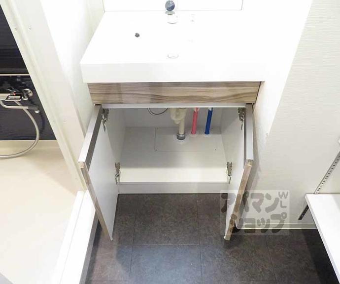 【ベラジオ雅び西大路七条】間取