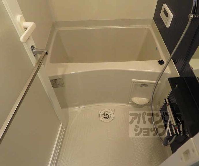 【ベラジオ雅び西大路七条】間取