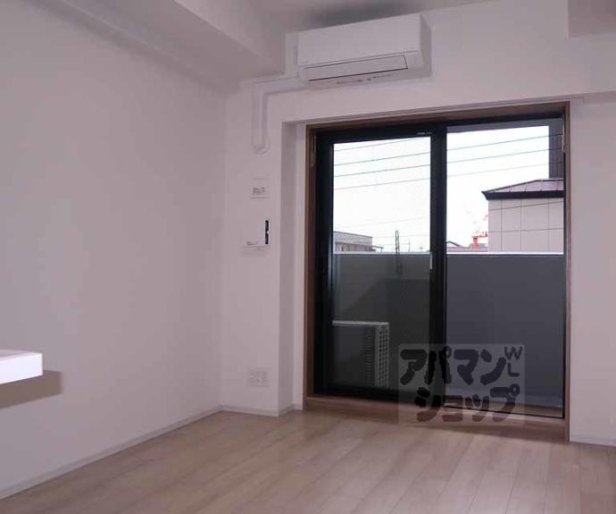 【ベラジオ雅び西大路七条】間取