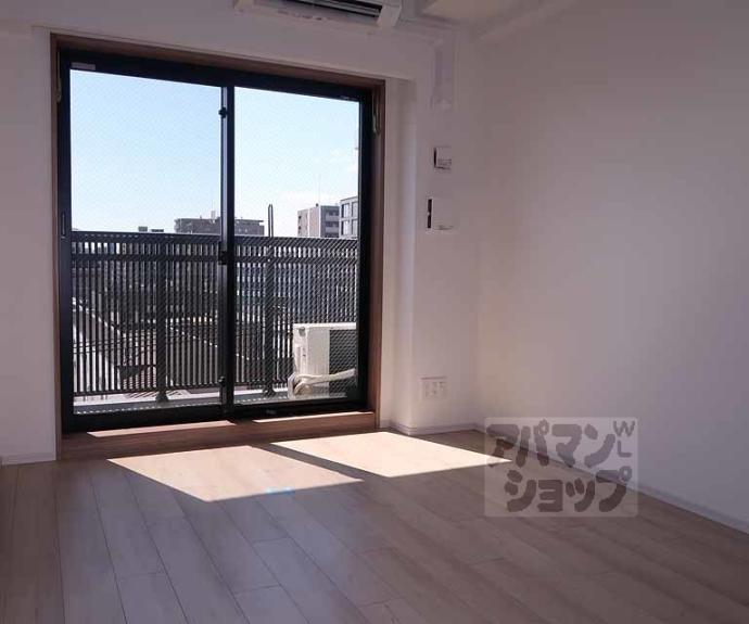 【ベラジオ雅び西大路七条】間取