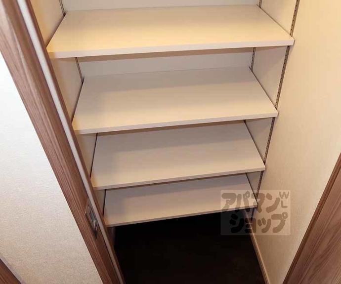 【ベラジオ雅び西大路七条】間取