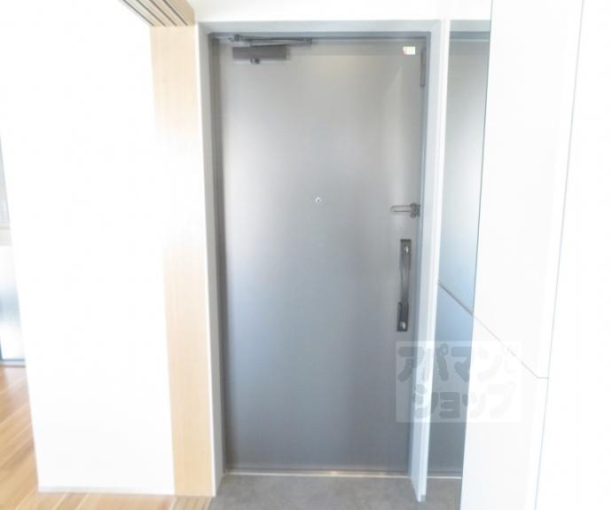 【シャリマー西大路】間取