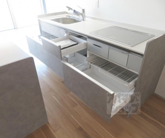 【シャリマー西大路】間取