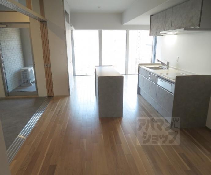 【シャリマー西大路】間取