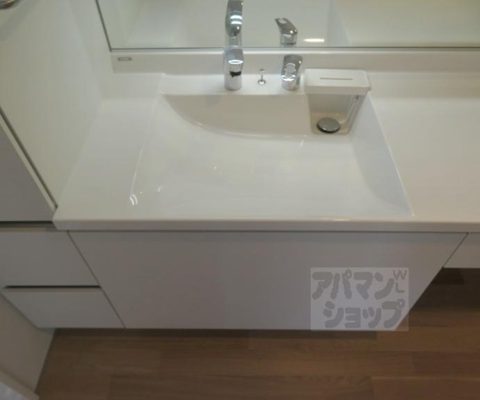 【シャリマー西大路】間取