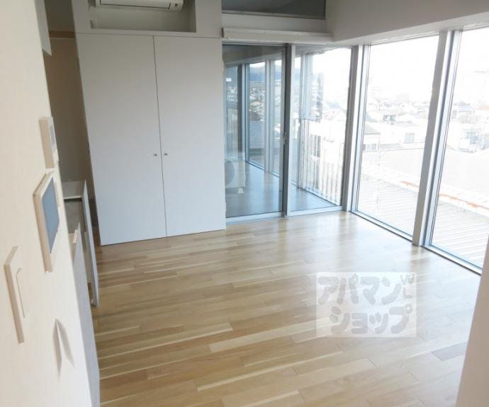 【シャリマー西大路】間取