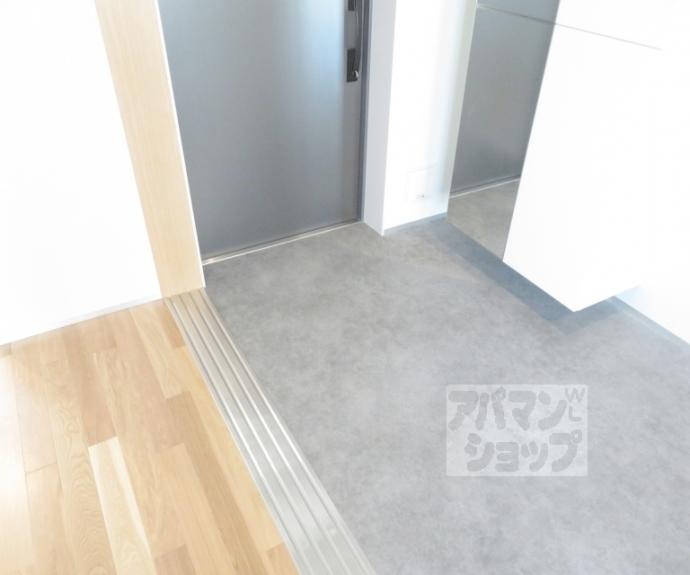 【シャリマー西大路】間取