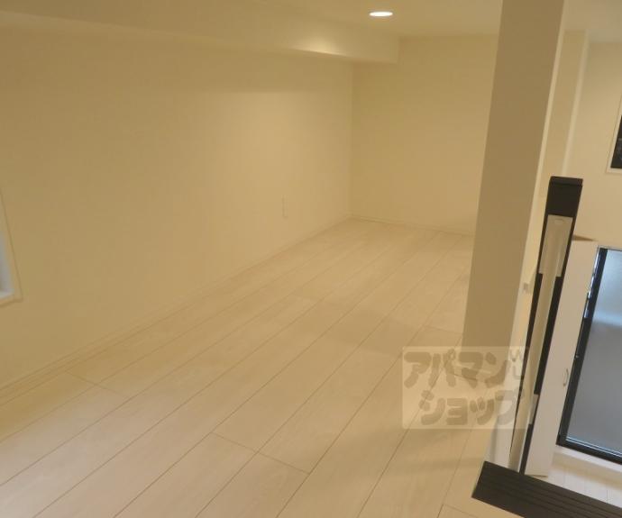 【フリーデン円町】間取