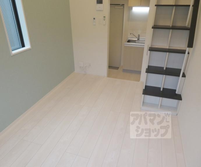 【フリーデン円町】間取