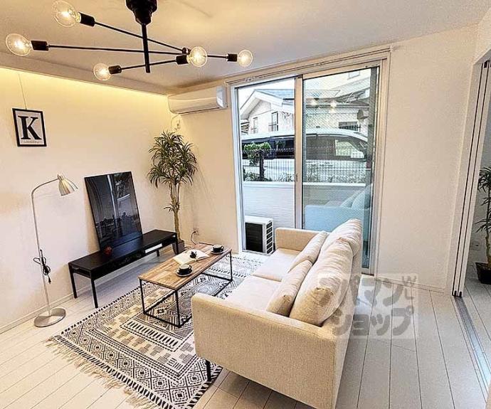 【山科HATCH京都薬大前】間取