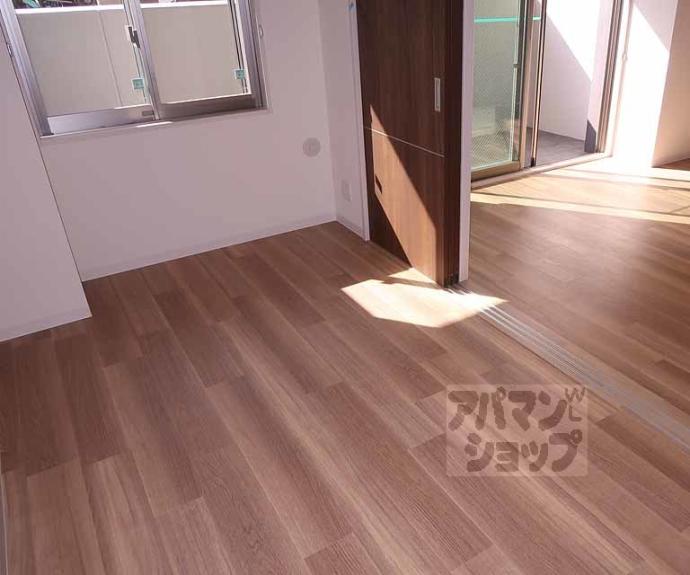 【Ｒａｆｆｉｎｅ京都上鳥羽】間取