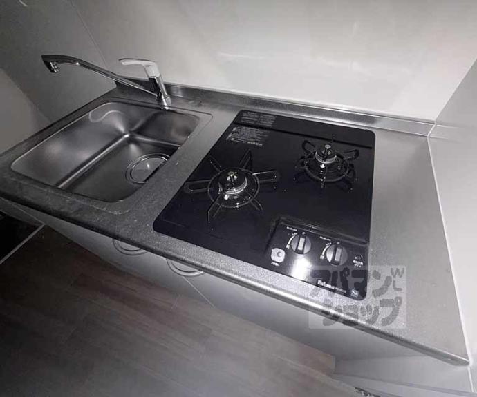 【フラッティ西京極】間取