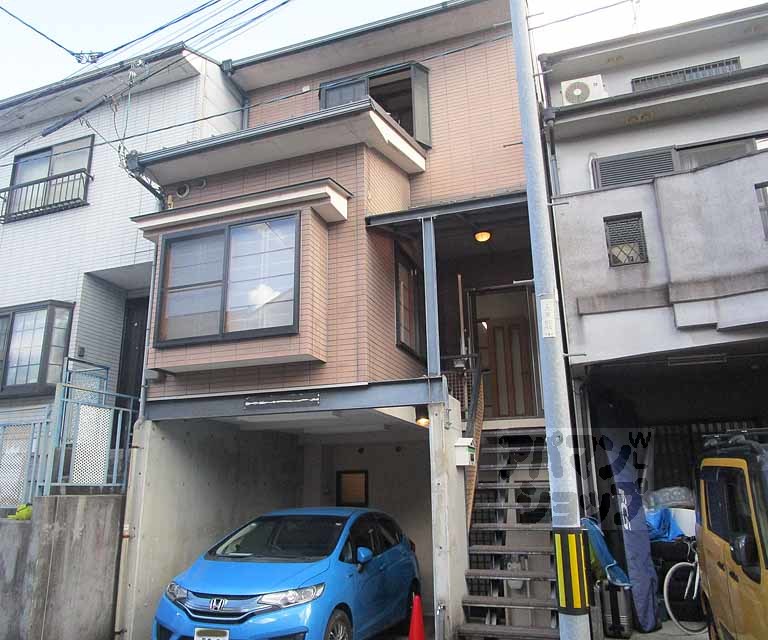 大宮南田尻町４２－１１貸家