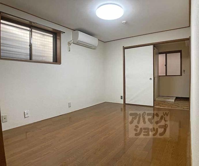 【リバーサイド　クロカワ】間取