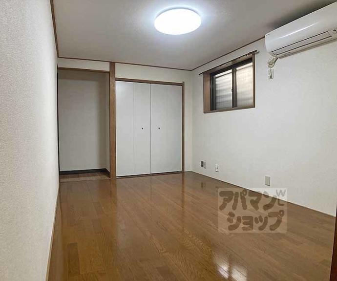 【リバーサイド　クロカワ】間取