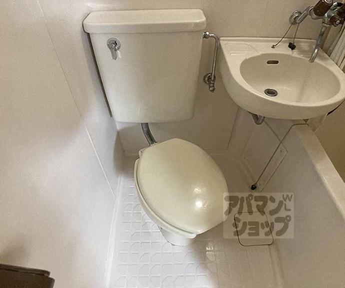 【リバーサイド　クロカワ】間取