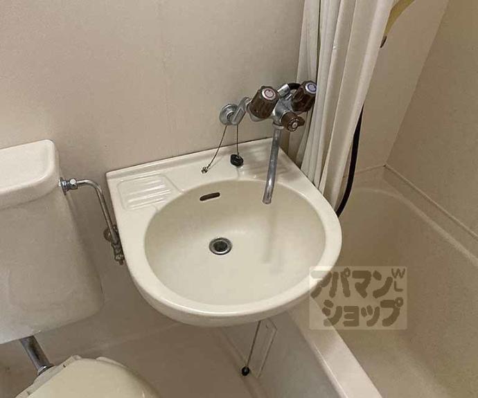 【リバーサイド　クロカワ】間取