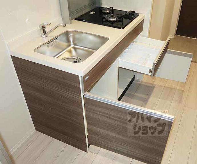 【エステムコート京都祥邸】間取